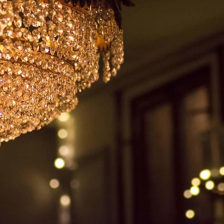 Cafe Pension The Chandelier Terneuzen Exteriör bild